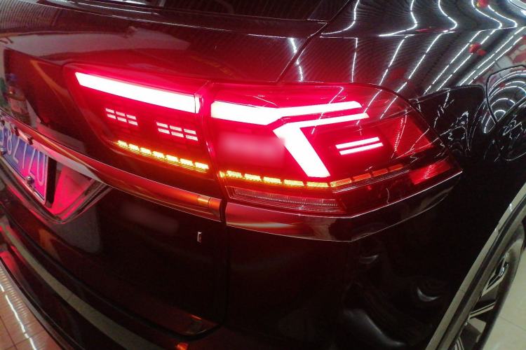 Used Volkswagen Teramont X 2020 Facelift 380TSI Four-Wheel Drive Luxury Edition Right Rear Taillight