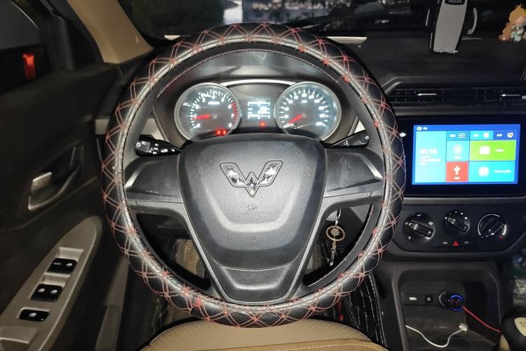 Used Wuling Hongguang 2021 1.5L S Comfort Edition LAR