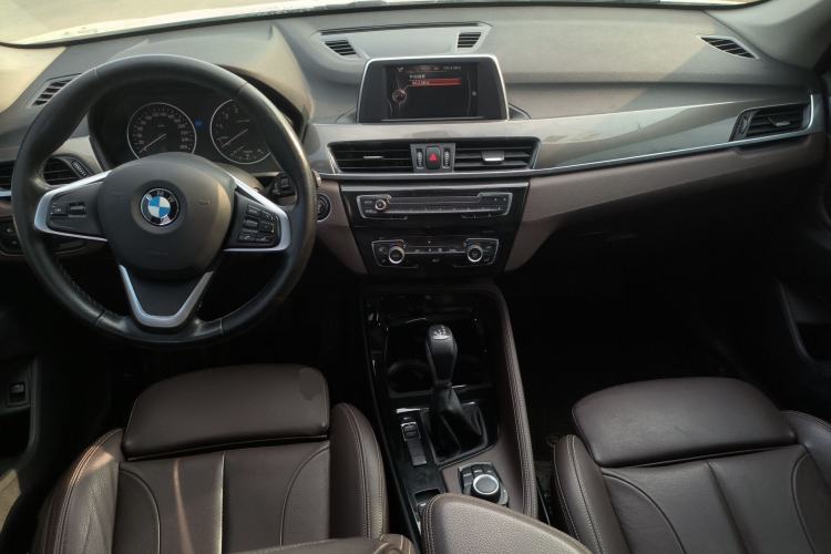 Used BMW X1 2018 sDrive18Li Luxury Model Center Console