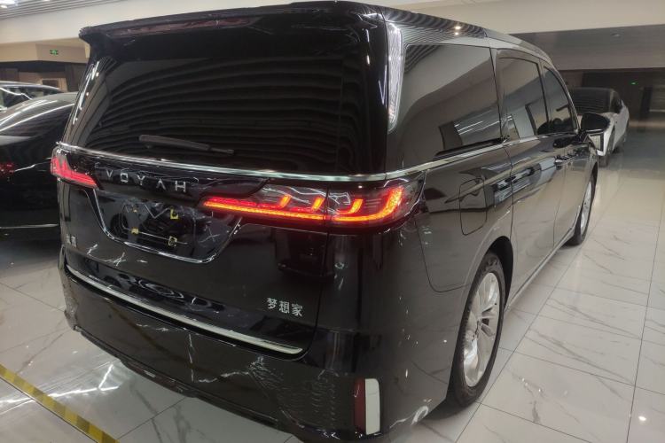 Used VOYAH Dream 2024 EV Long-Range Premium Edition