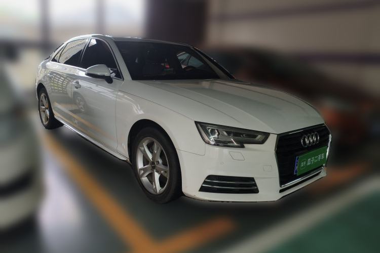 Used Audi A4L 2017 40 TFSI Fashion Model Front Right 45 Deg