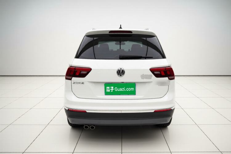 Used Volkswagen Tiguan L 2018 330TSI Automatic Two-Wheel Drive Luxury Edition Exterior 4