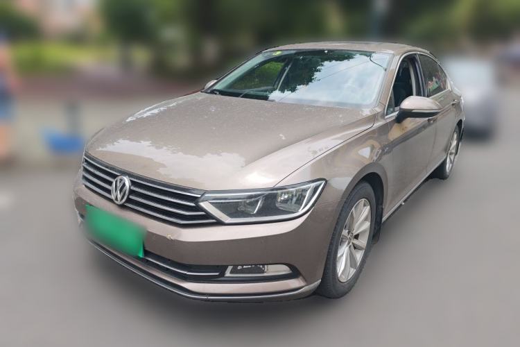 Used Volkswagen Magotan 2017 330TSI DSG Leading Model Guazi used car, China used car export, Used car for sale, Used  cars, Cheapest cars for sale