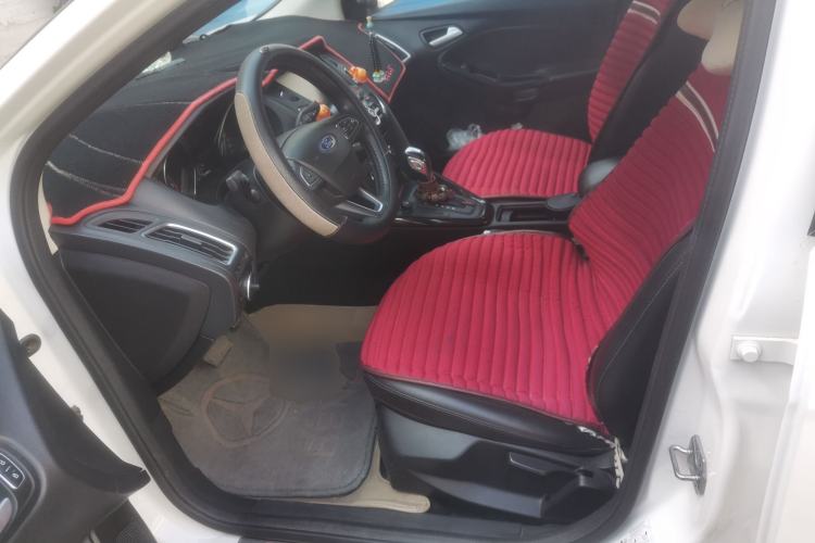 Used Ford Focus 2015 Sedan 1.6L Automatic Trend Model