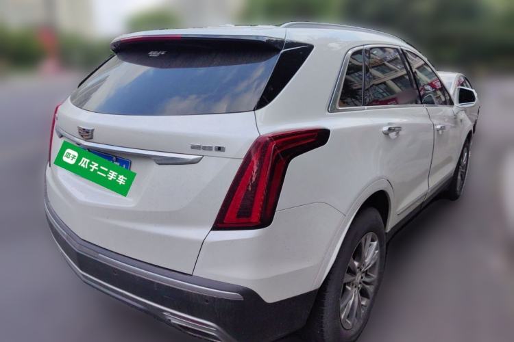 Used Cadillac XT5 2020 28T Luxury Version Rear Right 45 Deg
