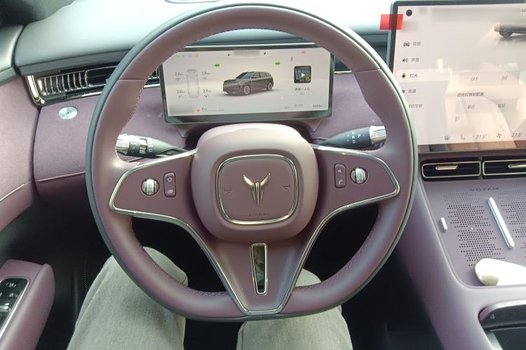 Used VOYAH FREE 2025 Model FREE+ Rear-Drive Qiankun Edition Steering Wheel