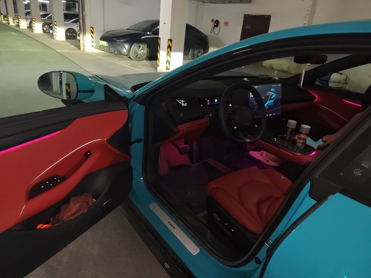Xiaomi Auto SU7 2024 Rear-Drive Ultra-Long Range Advanced Pro-Level Intelligent Driving Version — снимка 16