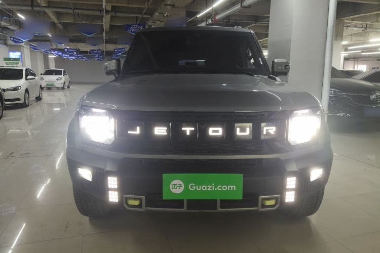 Used JETOUR Traveler 2023 2.0T All-Wheel Drive CrossPRO+
