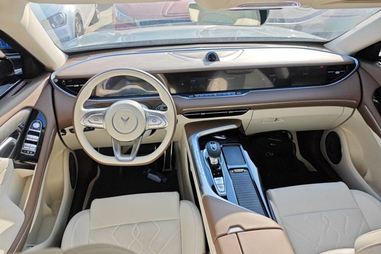 Used VOYAH FREE 2021 Four-Wheel Drive Standard Range-Extended Exclusive Luxury Package