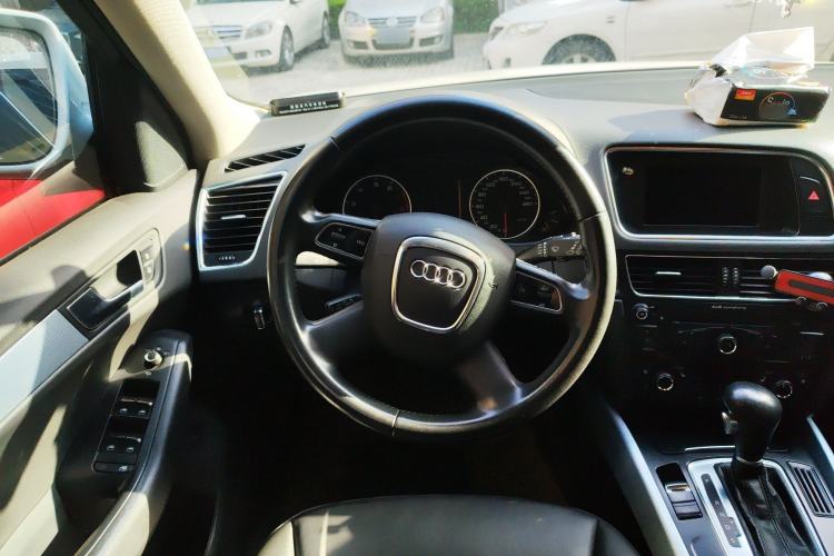 Used Audi Q5 2012 2.0TFSI Technology Model Steering Wheel
