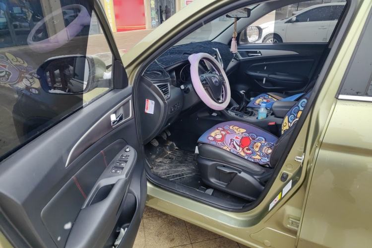 Used Changan CS75 2016 2.0L Manual Luxury Version China V Standard