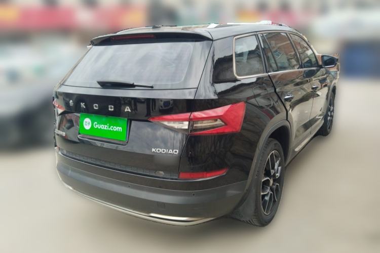 Used Skoda Kodiaq 2019 Facelifted TSI330 5-Seater Two-Wheel-Drive Luxury Enjoyment Edition China VI Standard Rear Right 45 Deg
