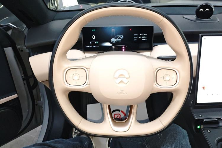 Used Nio ET5T 2024 75kWh Touring Steering Wheel