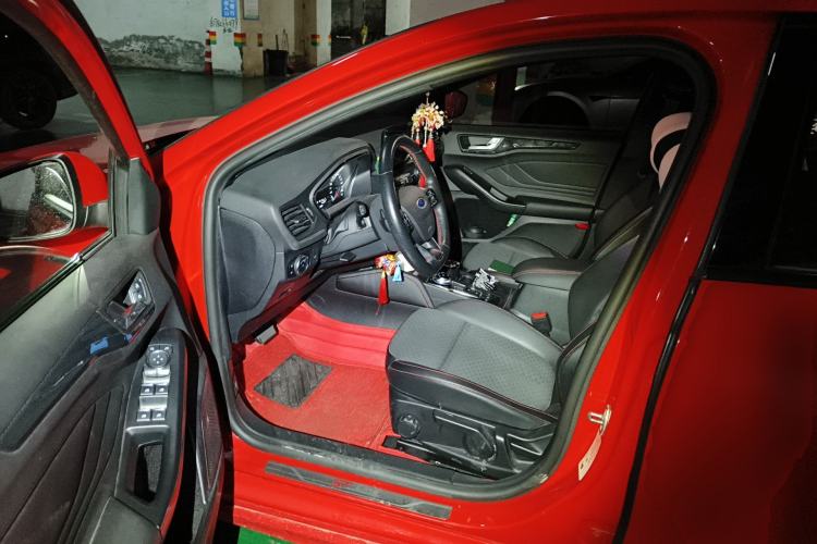 Used Ford Focus 2019 Sedan EcoBoost 180 Automatic ST Line