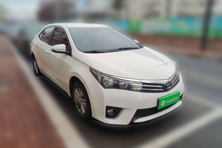 Used Toyota Corolla 2017 1.2T CVT GL Front Right 45 Deg