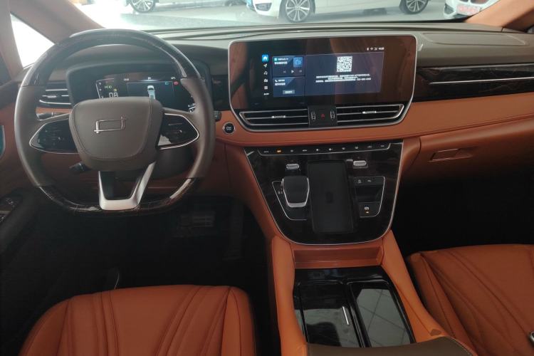 Used Bestune M9 2023 2.0T Ultimate Edition
