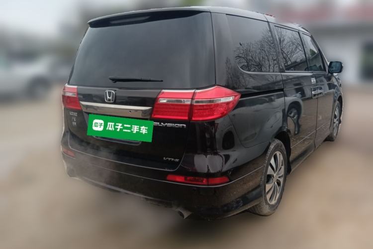 Used Honda Elysion 2015 2.4L VTi-S Prestige Edition Rear Right 45 Deg