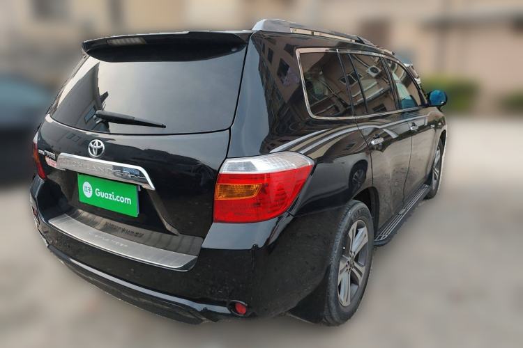 Used Toyota Highlander 2011 2.7L Two-Wheel Drive 7-Seater Luxury Edition
