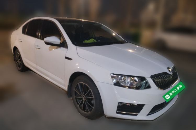 Used Skoda Octavia 2017 1.6L Automatic Smart Drive Edition
