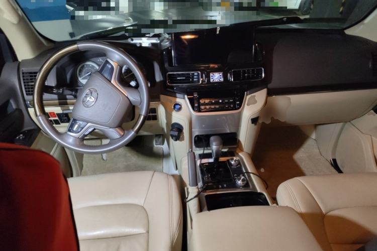 Used Toyota Land Cruiser 2019 4.0L 7-Seater Automatic Transmission Middle East Version
