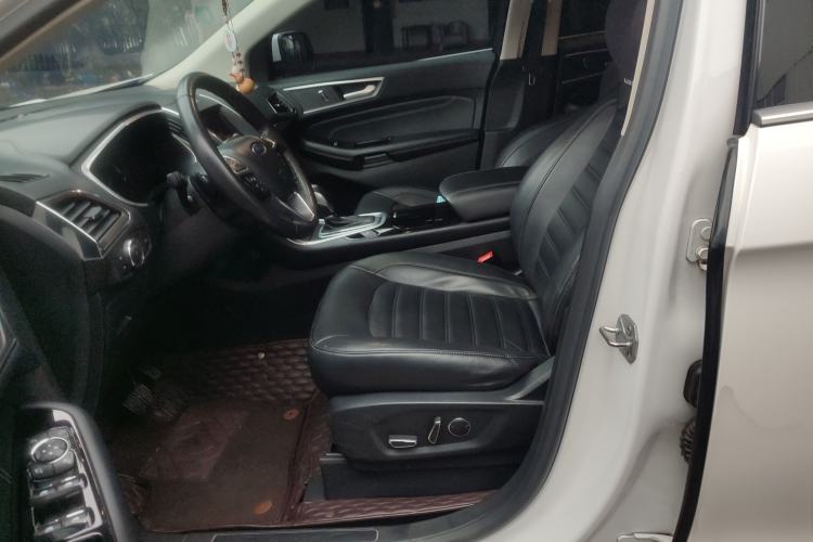 Used Ford Edge 2016 EcoBoost 245 Two-Wheel-Drive Titanium 7-Seater
