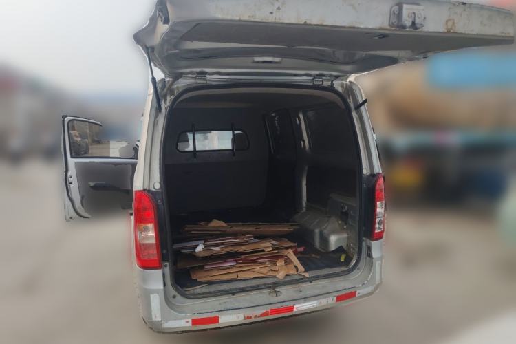 Used Wuling Rongguang V 2019 1.5L Window-Sealed Utility Model China VI LAR Trunk