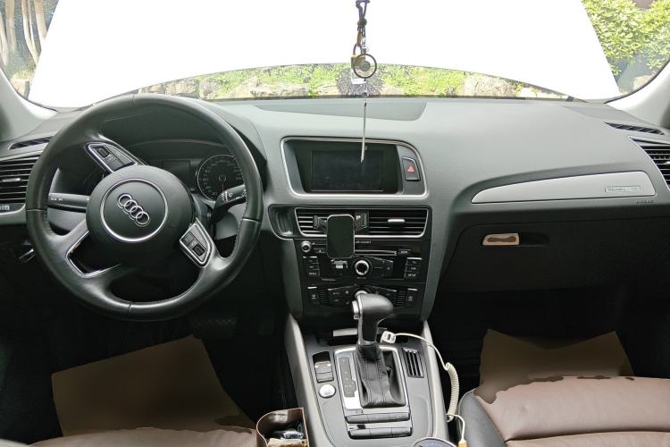 Used Audi Q5 2017 40 TFSI Ambition Edition
