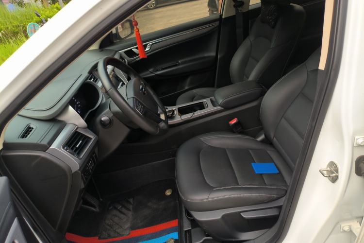 Used Geely Auto Emgrand GL 2018 1.8L DCT Elite Smart Connectivity Version Left Front Seat