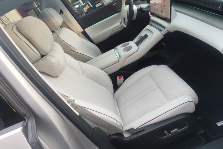 Used XPeng X9 2024 702 Ultra-Long Range Pro