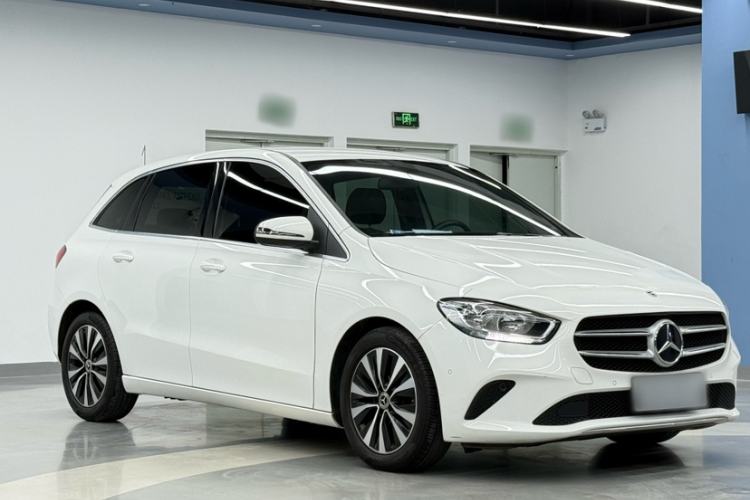 Used Mercedes-Benz B-Class 2022 B 180 Fashion Model

