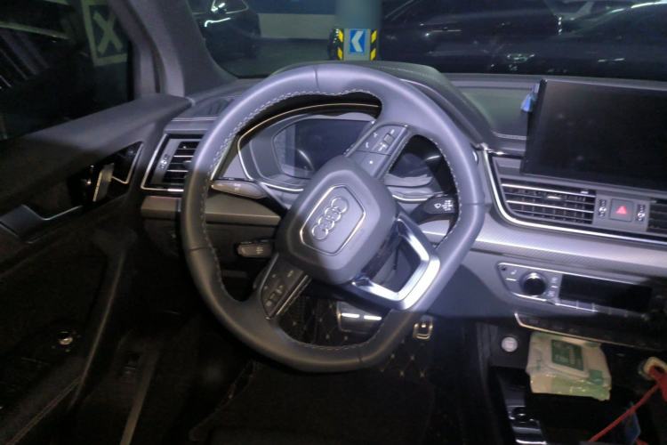 Used Audi Q5L 2024 40 TFSI Luxury Dynamic Edition
