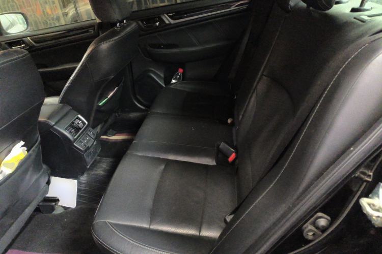 Used Subaru Legacy 2018 2.5i All-Wheel-Drive Prestige Edition EyeSight Left Rear Seat