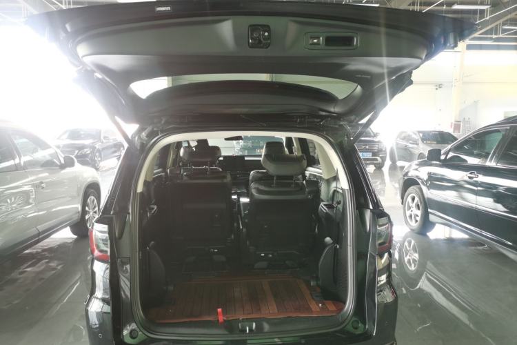 Used Honda Elysion 2022 2.0L eHEV Luxury First Edition