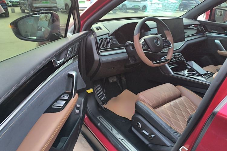 Used BYD Tang New Energy 2021 DM 2.0T Four-Wheel Drive High-Performance Flagship Model Driver Seat