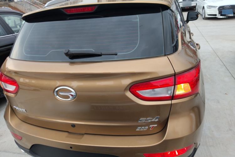 Used GAC Trumpchi GS4 2015 200T Manual Elite Edition
