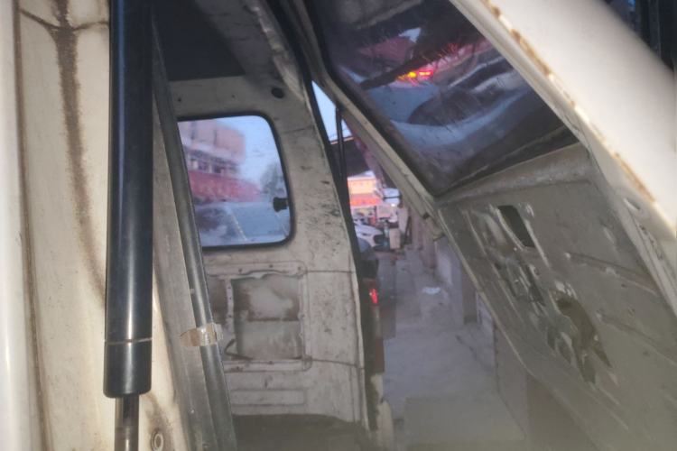 Used Jinbei Hiace 2014 2.0L 5th Generation Kuaiyunwang Business Version 4G19