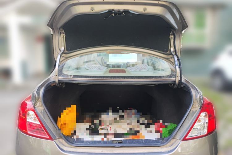 Used Nissan Sunny 2011 1.5XE Manual Comfort Edition Trunk