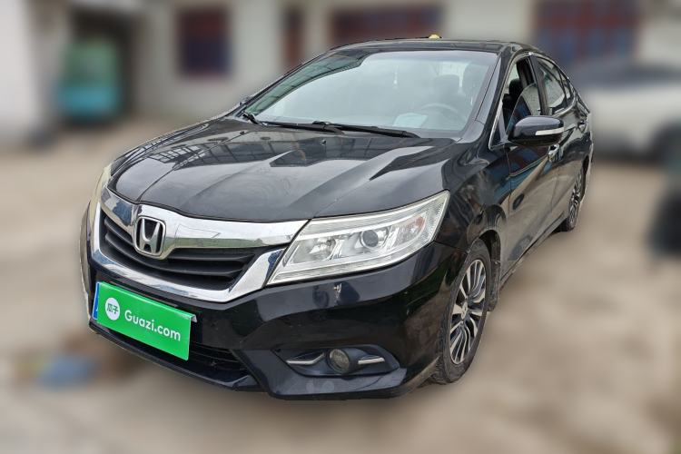Used Honda Crider 2015 1.8L automatic luxury edition
