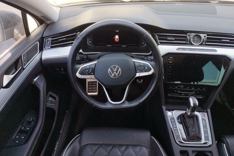 Used Volkswagen Magotan GTE Plug-in Hybrid 2022 GTE Prestige Model