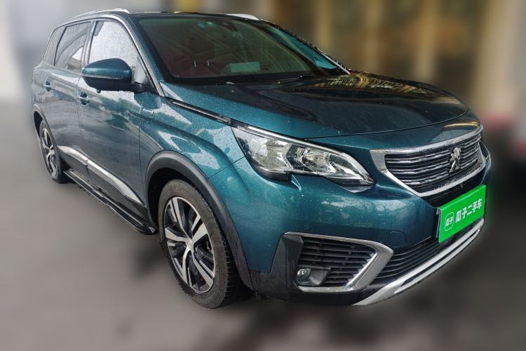 Used Peugeot 5008 2017 350THP 7-Seater Elite Edition Front Right 45 Deg