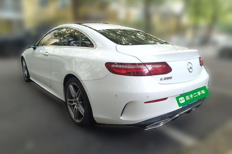 Mercedes-Benz E-Class 2017 E 200 Coupe usado