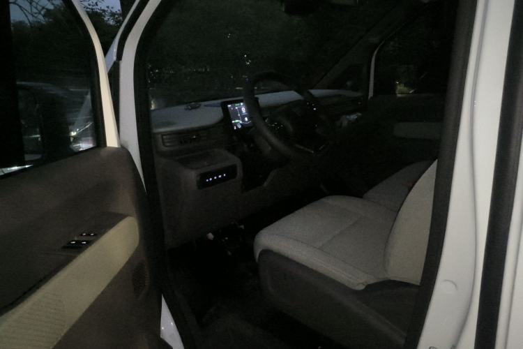 Used Farizon Xingxiang V 2025 Star Enjoy V7E Smart Wealth Edition Ningde 50.2 kWh Driver Seat