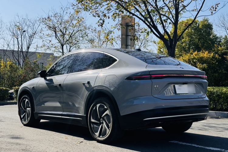 Used Nio EC6 2023 75 kWh