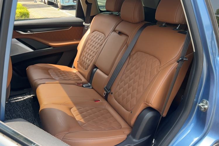 Used SAIC MAXUS D90 2017 2.0T Automatic Two-Wheel Drive - Uranus