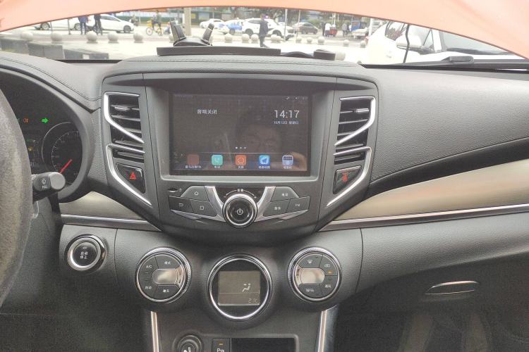 Used BYD Song 2016 GaiShi Edition 1.5TID Automatic Elite Model
