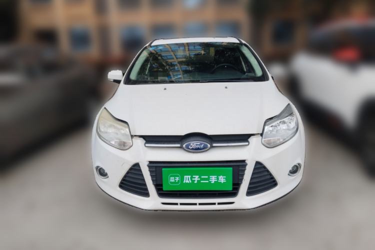 Used Ford Focus 2012 Sedan 1.6L Manual Fashion Edition
