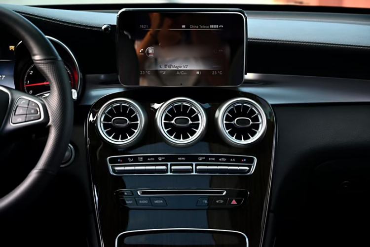 Used Mercedes-Benz GLC 2017 GLC 260 4MATIC Luxury Model