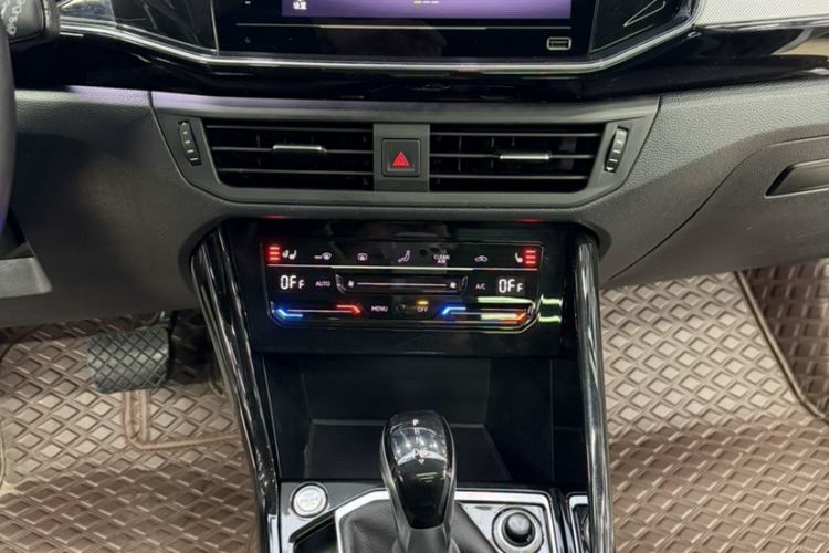 Used Volkswagen Tayron 2020 330TSI Two-Wheel Drive Luxury Smart Connectivity Version