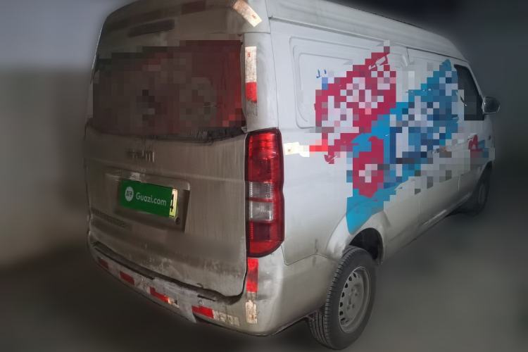 Used Sunlong DST 5 2021 All-Electric Van with 41.86 kWh Rear Right 45 Deg