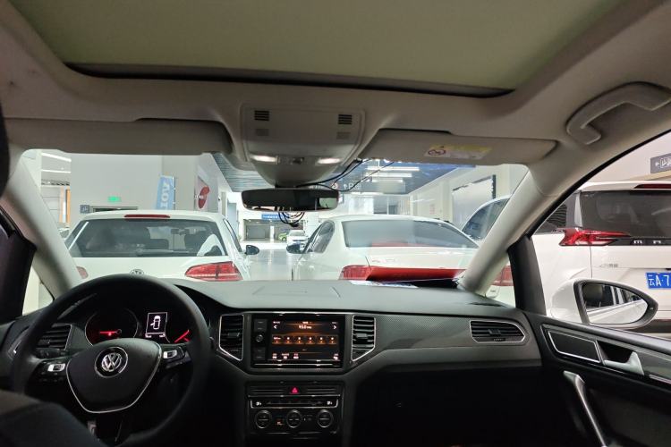 Used Volkswagen Golf Sportsvan 2019 280TSI Automatic Voyage Model China V Standard Headliner